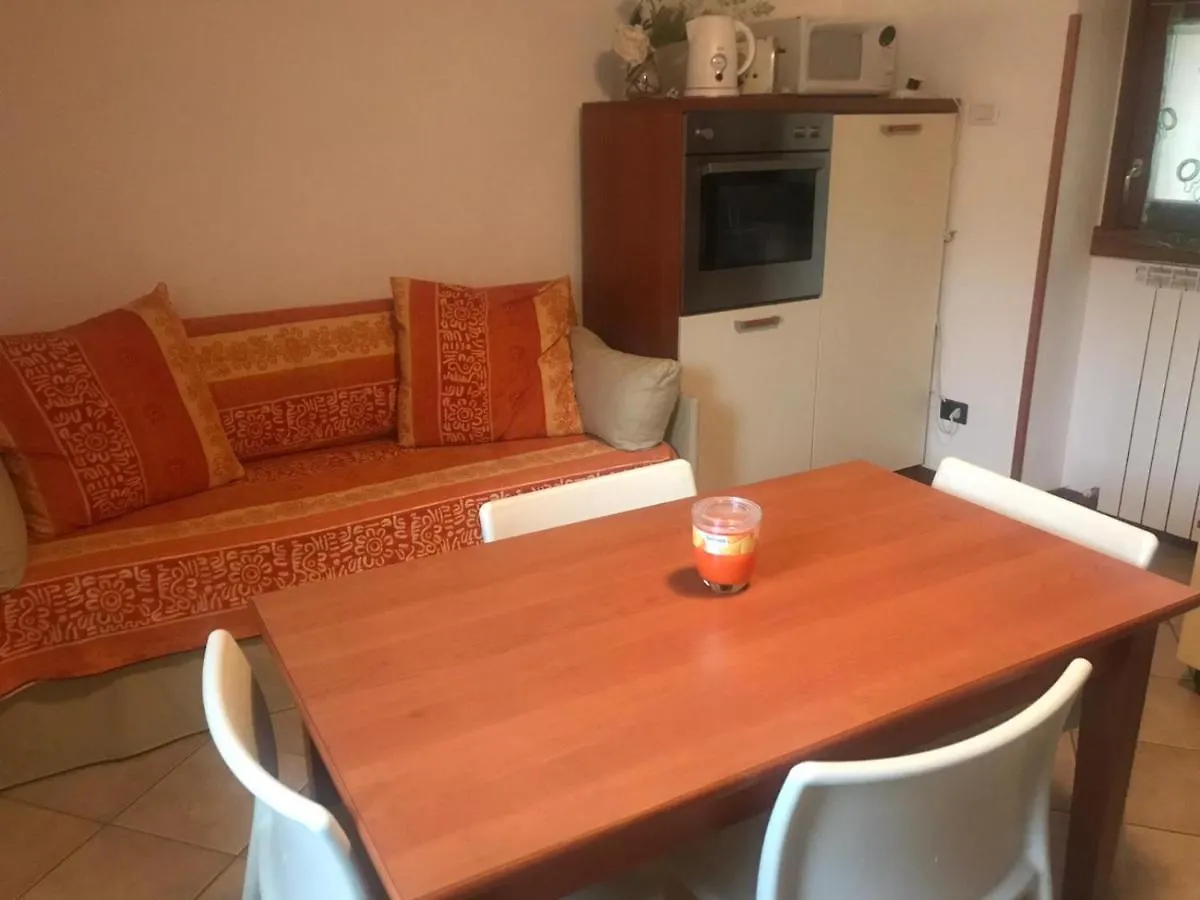 Apartment Just Close To The Lake In Bellagio Włochy