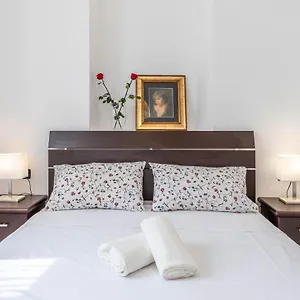Apartament Free Wi-fi, Parking & Bike Service, Lecco
