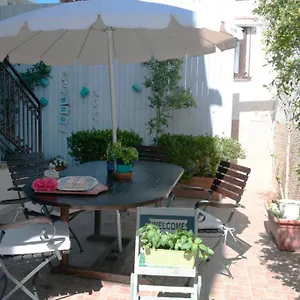 nesea-apartment.sicilyhotelsitaly.net/